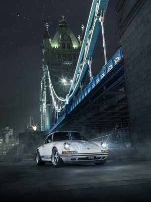 B8418098v2web.jpg