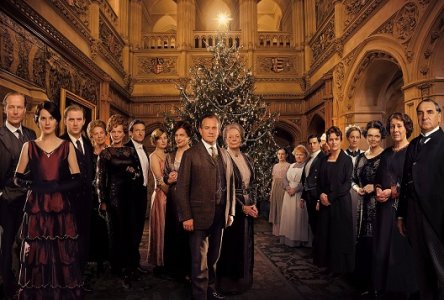 downton-abbey-wallpaper-8.jpg